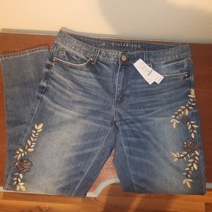 Embelished Girlfriend Style Jeans